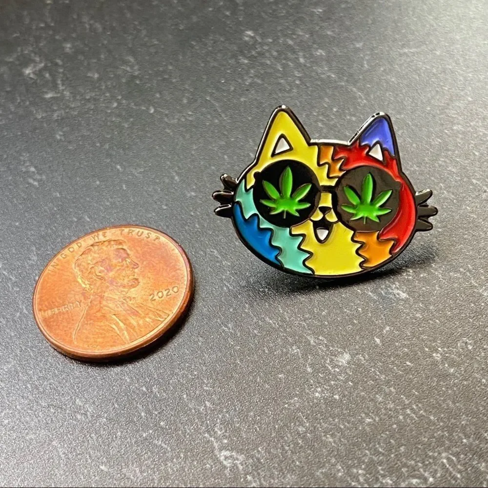 Rasta Kitty Enamel Pin/ Brooch